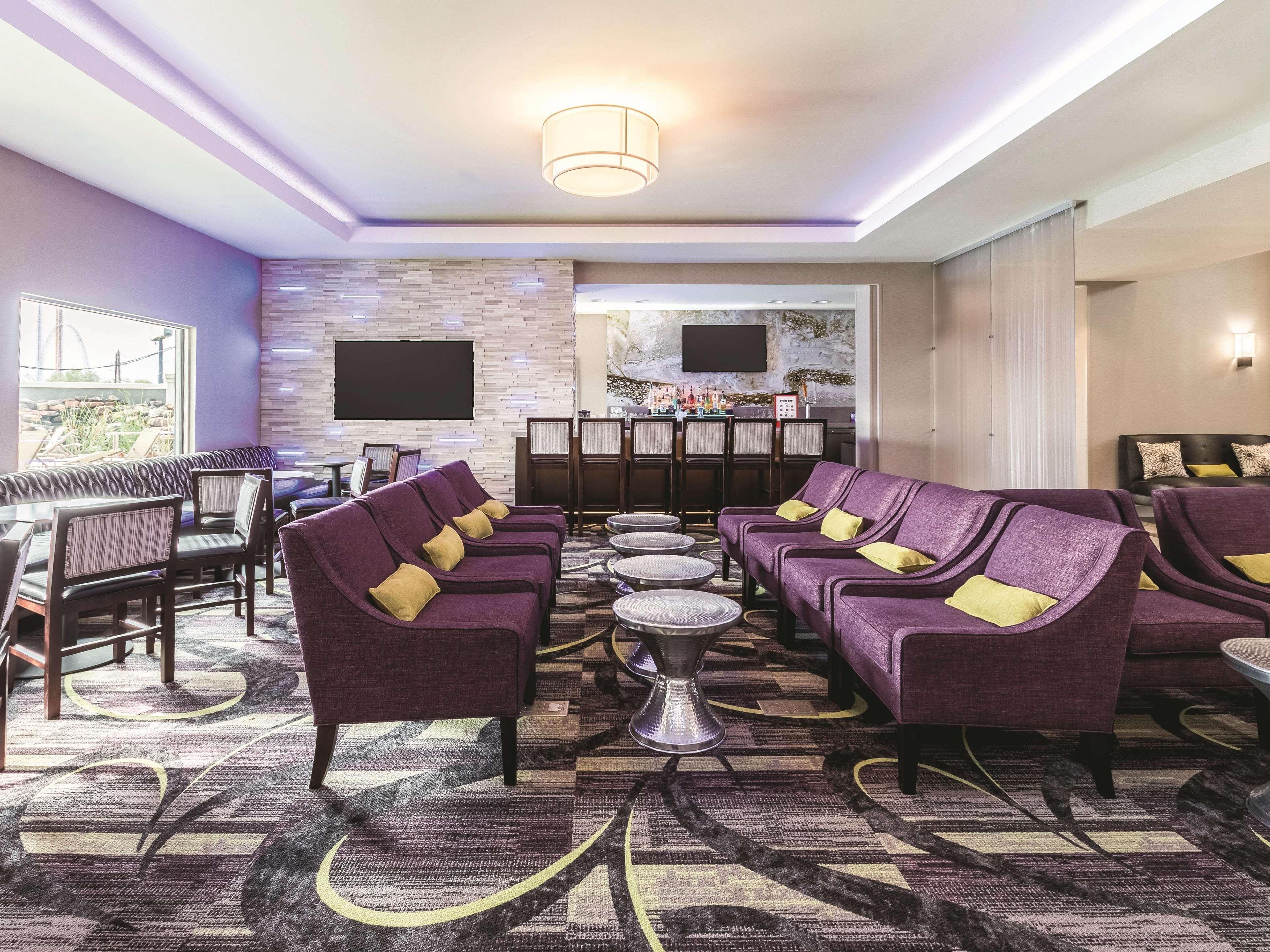 Hotel La Quinta By Wyndham Arlington North 6 Flags Dr Zewnętrze zdjęcie
