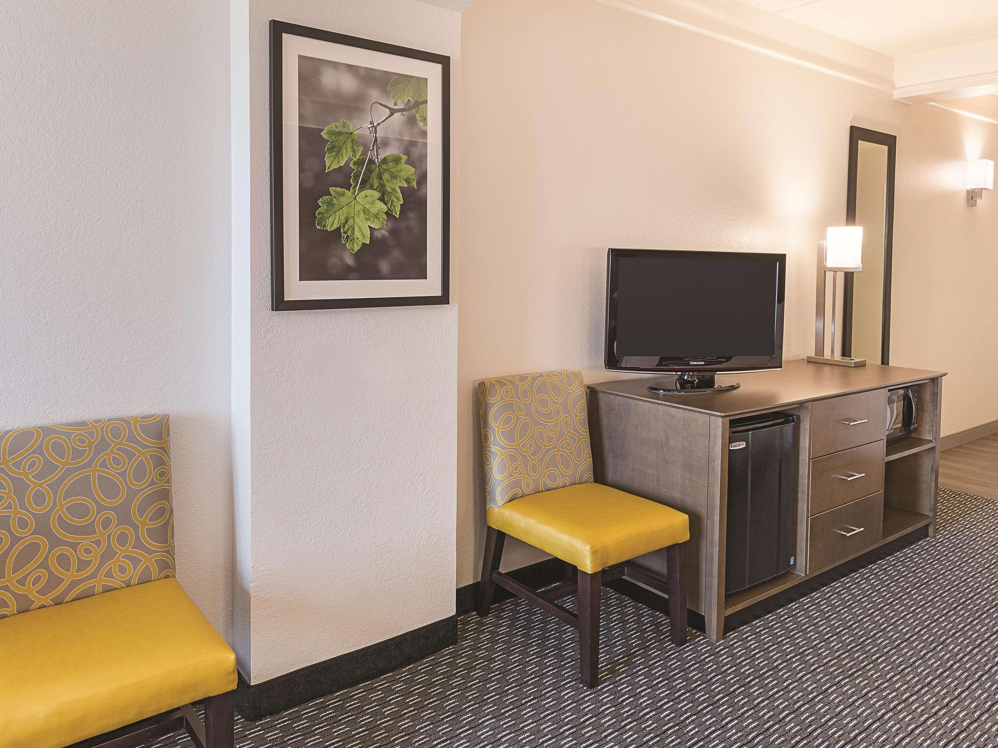 Hotel La Quinta By Wyndham Arlington North 6 Flags Dr Zewnętrze zdjęcie